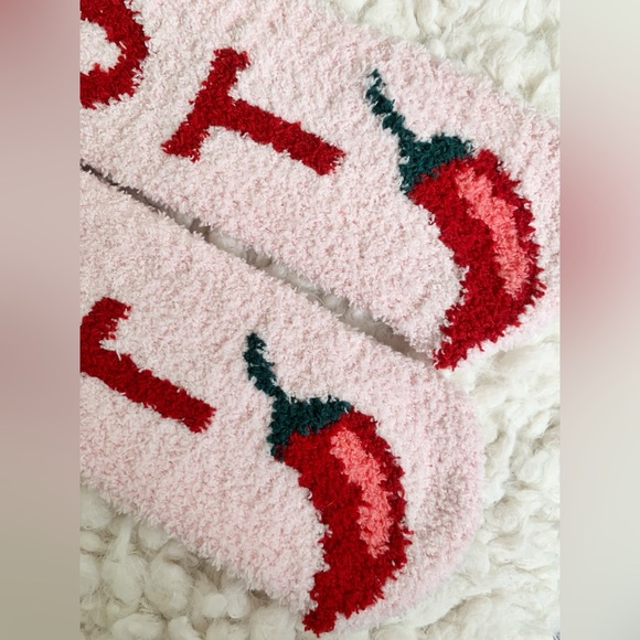 Old Navy Cozy Socks NWOT Chili Pepper Pink and Red 'Hot' Socks OS - Picture 3 of 3